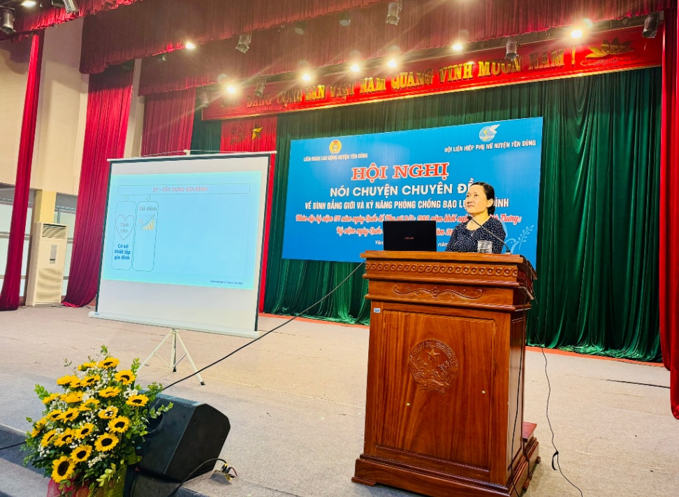 Hội LHPN huyện Yên Dũng : Nói chuyện chuyên đề “Bình đẳng giới và kỹ năng phòng chống bạo lực gia...