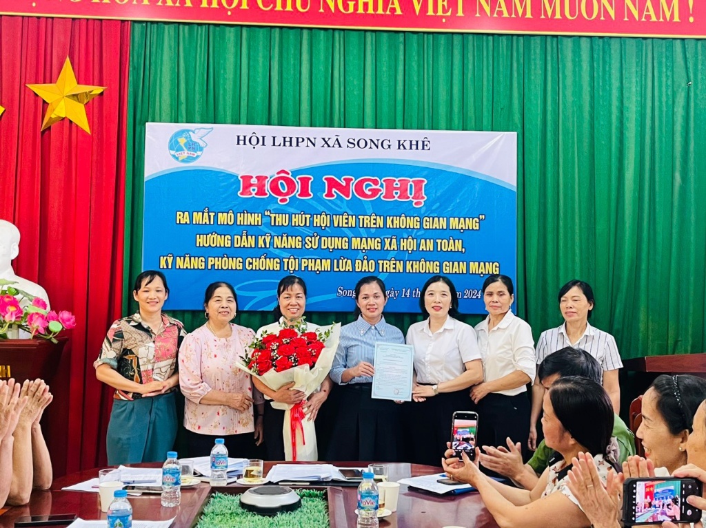 Hội LHPN xã Song Khê thành lập mô hình Câu lạc bộ “Thu hút hội viên trên không gian mạng”