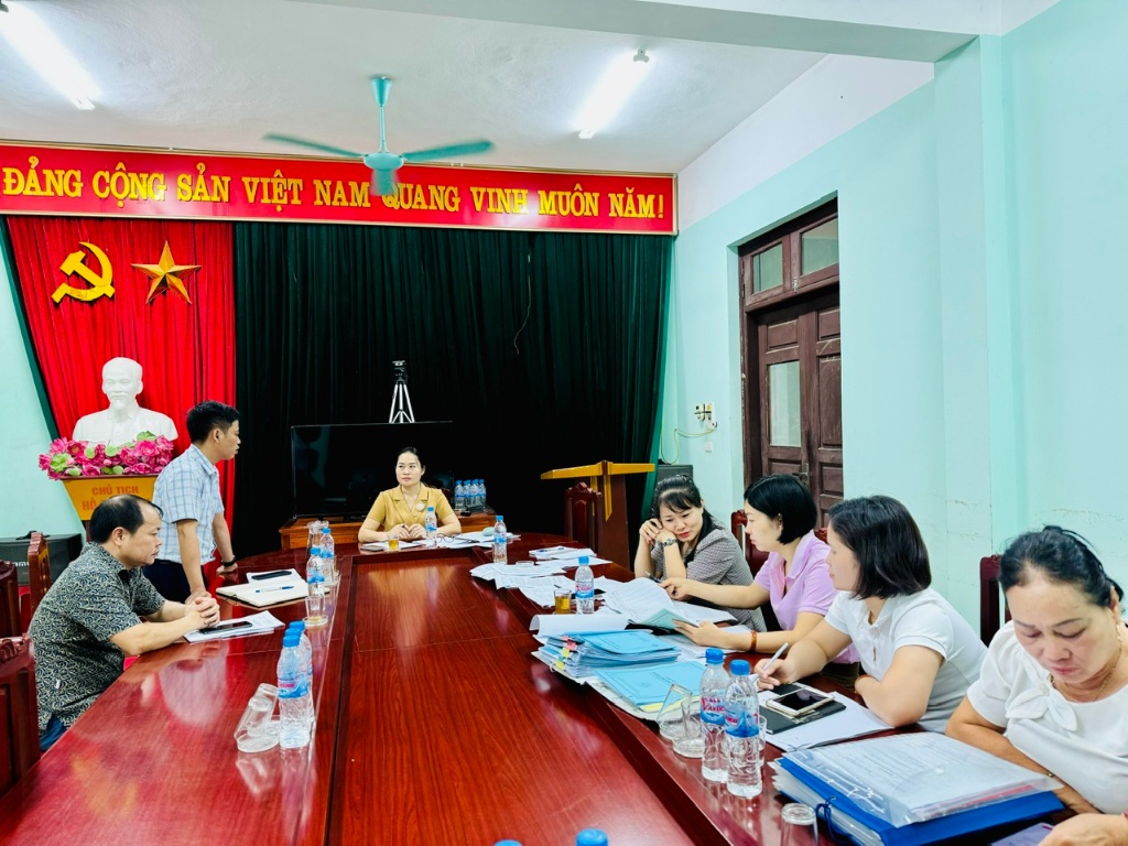 Hội LHPN huyện Yên Dũng: Giám sát việc thực hiện các khoản 1,2,3,4 Điều 5, Nghị định số...