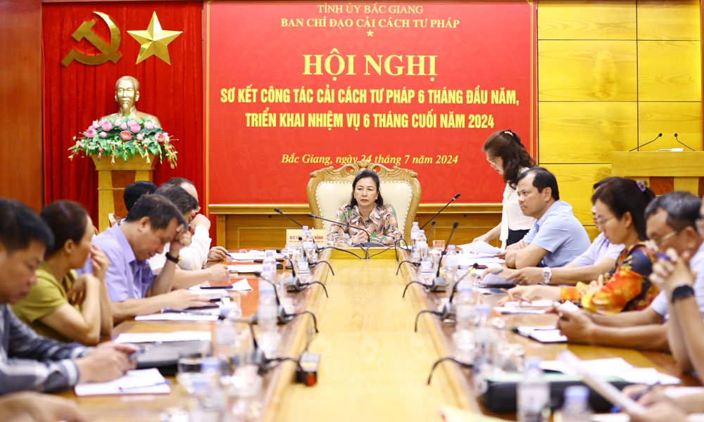 Tiếp tục đẩy mạnh công tác cải cách tư pháp