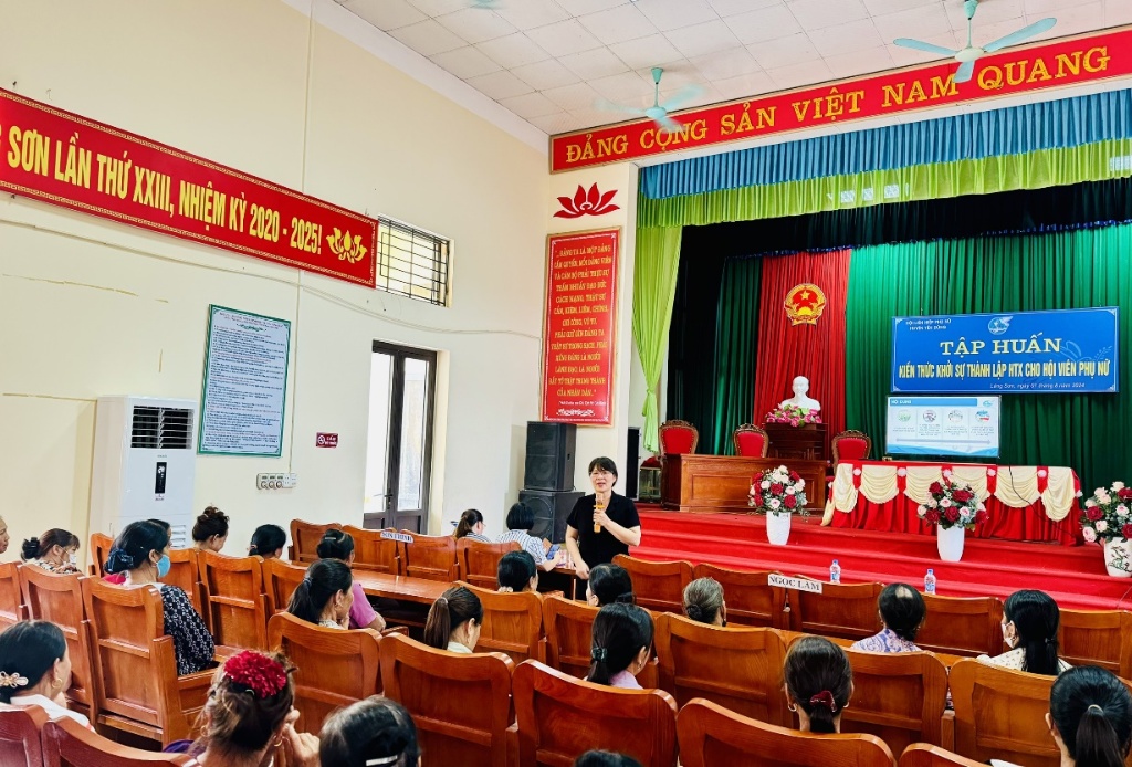 Hội LHPN huyện Yên Dũng tổ chức tập huấn Đề án “Hỗ trợ hợp tác xã do phụ nữ tham gia quản lý, tạo...