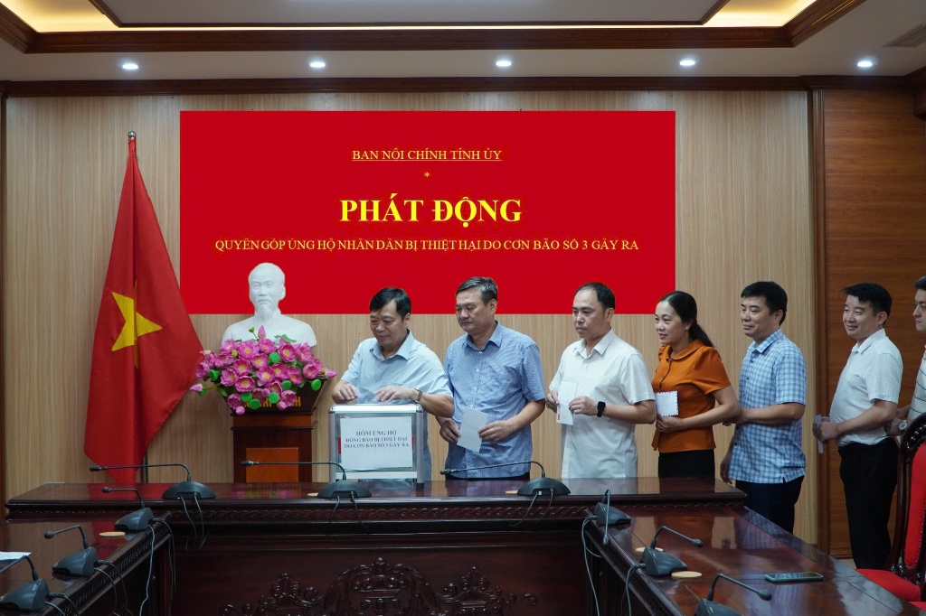 Công đoàn Ban Nội chính Tỉnh ủy phát động ủng hộ nhân dân  bị ảnh hưởng bởi bão số 3