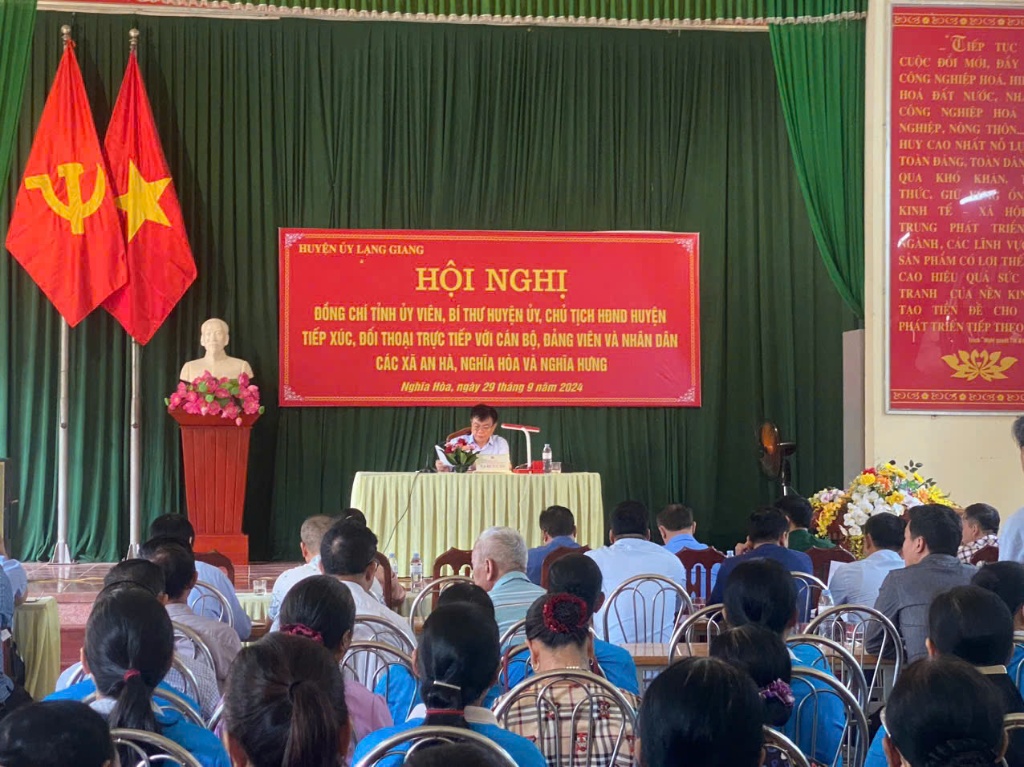 Hội Liên hiệp Phụ nữ huyện Lạng Giang phối hợp tổ chức Hội nghị tiếp xúc, đối thoại giữa đồng chí...