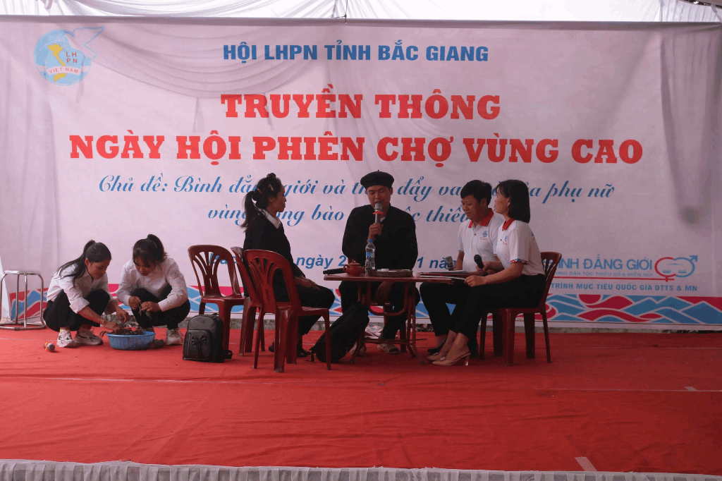 Hội LHPN tỉnh tổ chức Ngày hội phiên chợ vùng cao năm 2024
