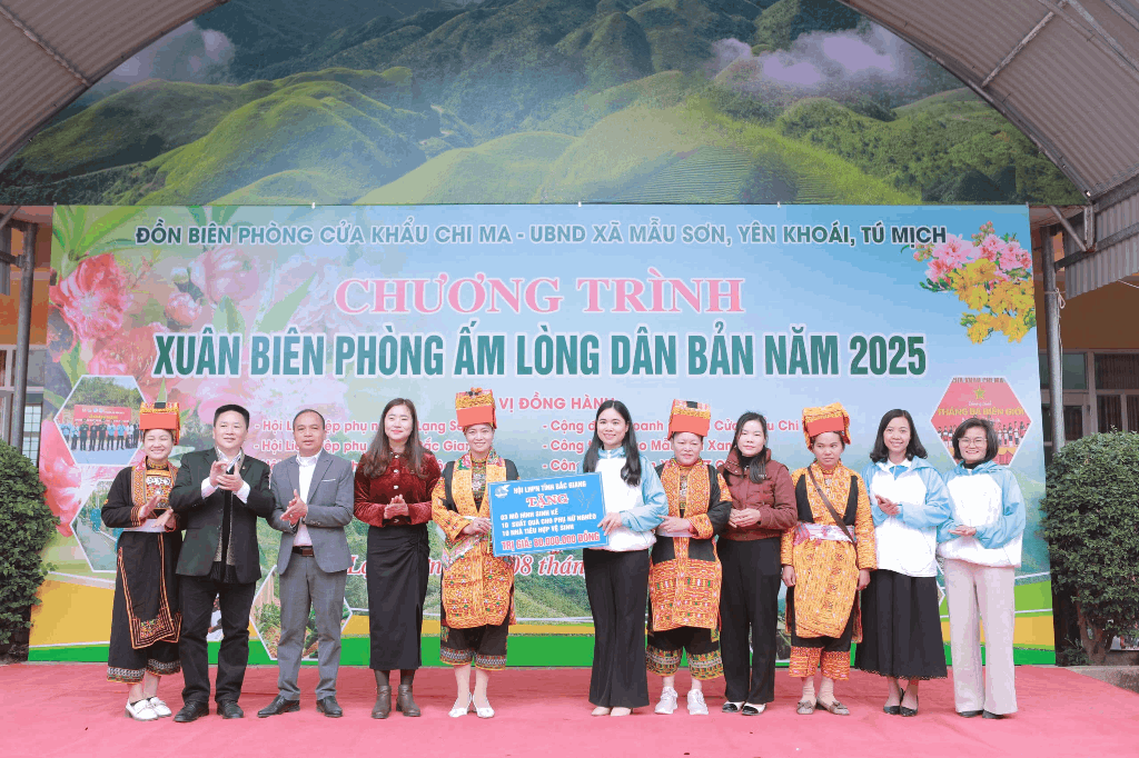Hội LHPN tỉnh Bắc Giang tổ chức chương trình đồng hành cùng phụ nữ biên cương tại xã Mẫu Sơn,...