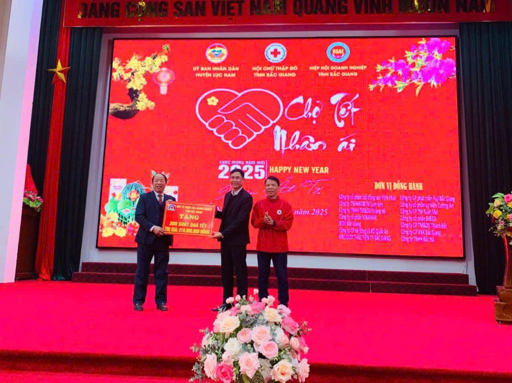Quỹ từ thiện của doanh nghiệp tỉnh phối hợp tổ chức “Chợ Tết nhân ái” xuân Ất Tỵ năm 2025