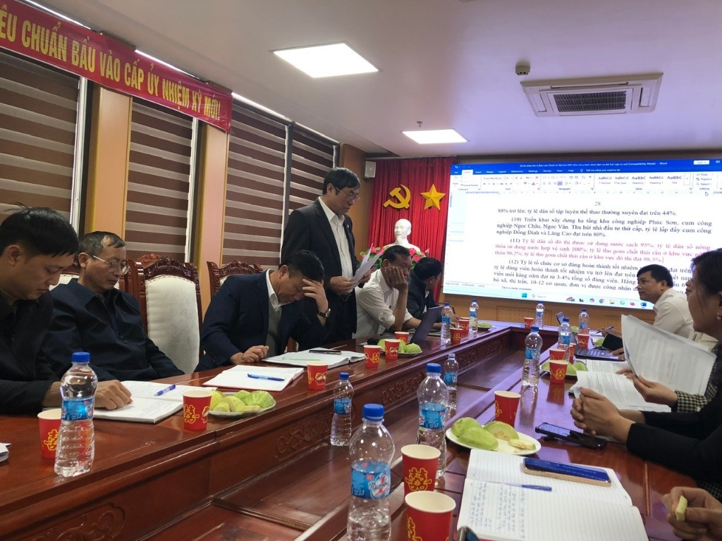 Ủy ban MTTQ huyện Tân Yên tổ chức hội nghị phản biện, góp ý vào  dự thảo văn kiện Đại hội Đảng bộ...