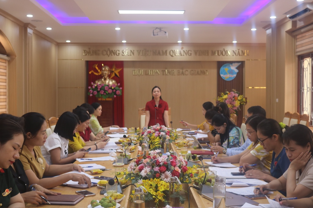 Sơ kết công tác Hội và phong trào phụ nữ Bắc Giang 6 tháng đầu năm 2025|https://daibieunhandan.bacninh.gov.vn/ja_JP/web/hoi-lien-hiep-phu-nu-bac-giang/chi-tiet-tin-tuc/-/asset_publisher/M0UUAFstbTMq/content/so-ket-cong-tac-hoi-va-phong-trao-phu-nu-bac-giang-6-thang-au-nam-2025