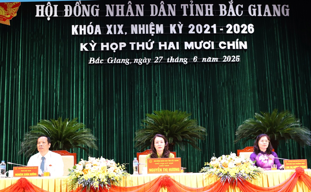 Kỳ họp thứ 29, HĐND tỉnh Bắc Giang khóa XIX: Quyết định một số nội dung quan trọng trong phát...
