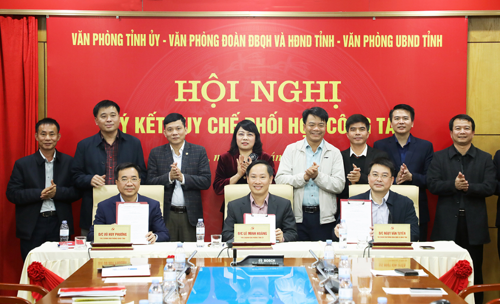Ký kết Quy chế phối hợp công tác giữa các Văn phòng: Tỉnh ủy - Đoàn ĐBQH và HĐND tỉnh - UBND tỉnh