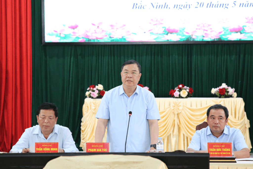 Phó Thủ tướng Thường trực Chính phủ Phạm Gia Túc kiểm tra tiến độ các dự án giao thông trọng điểm quốc gia trên địa bàn tỉnh Bắc Ninh