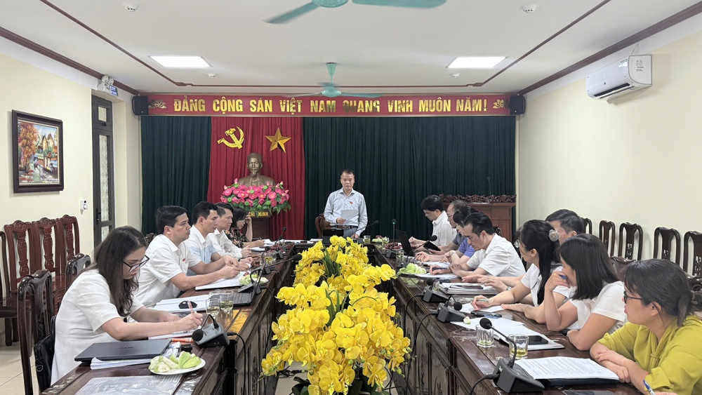 Giám sát việc chấp hành pháp luật trong giải quyết và thi hành các vụ án hành chính trên địa bàn...|https://daibieunhandan.bacninh.gov.vn/detail/-/asset_publisher/M0UUAFstbTMq/content/giam-sat-viec-chap-hanh-phap-luat-trong-giai-quyet-va-thi-hanh-cac-vu-an-hanh-chinh-tren-ia-ban-tinh-giai-oan-2024-2026-tai-tand-khu-vuc-7